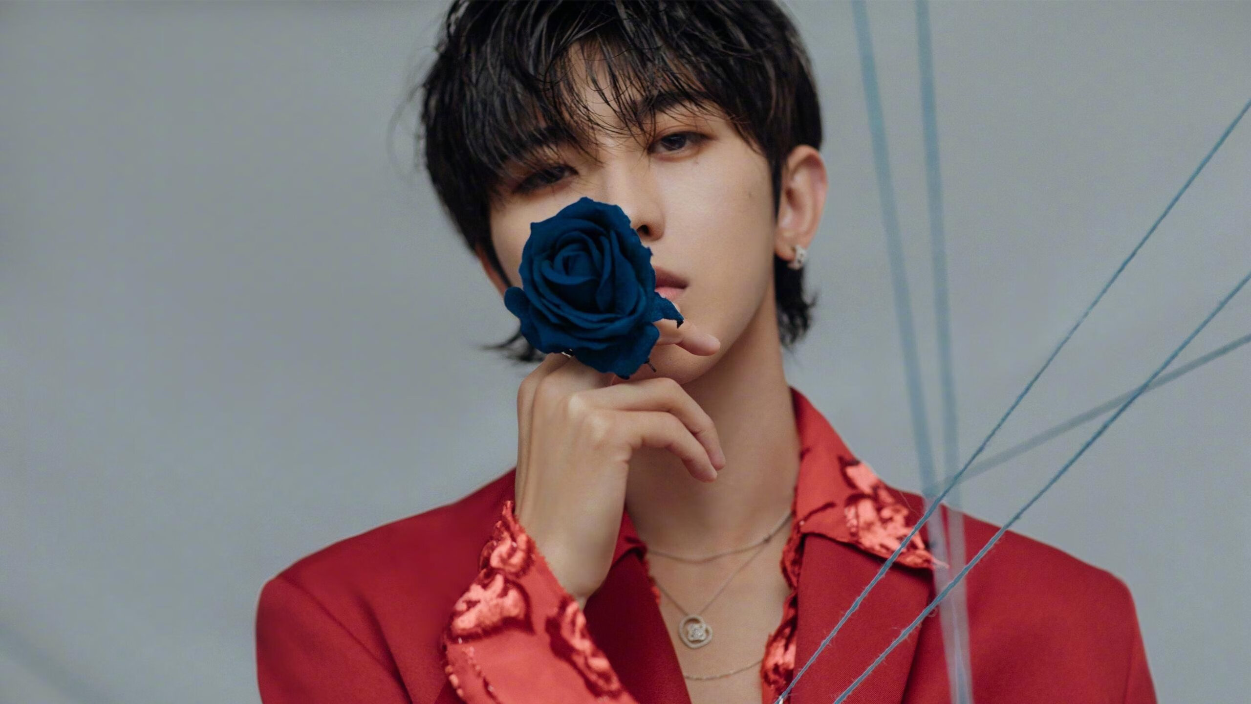 “赛场花絮:运动员的场下趣味生活”,比赛场上的运动员