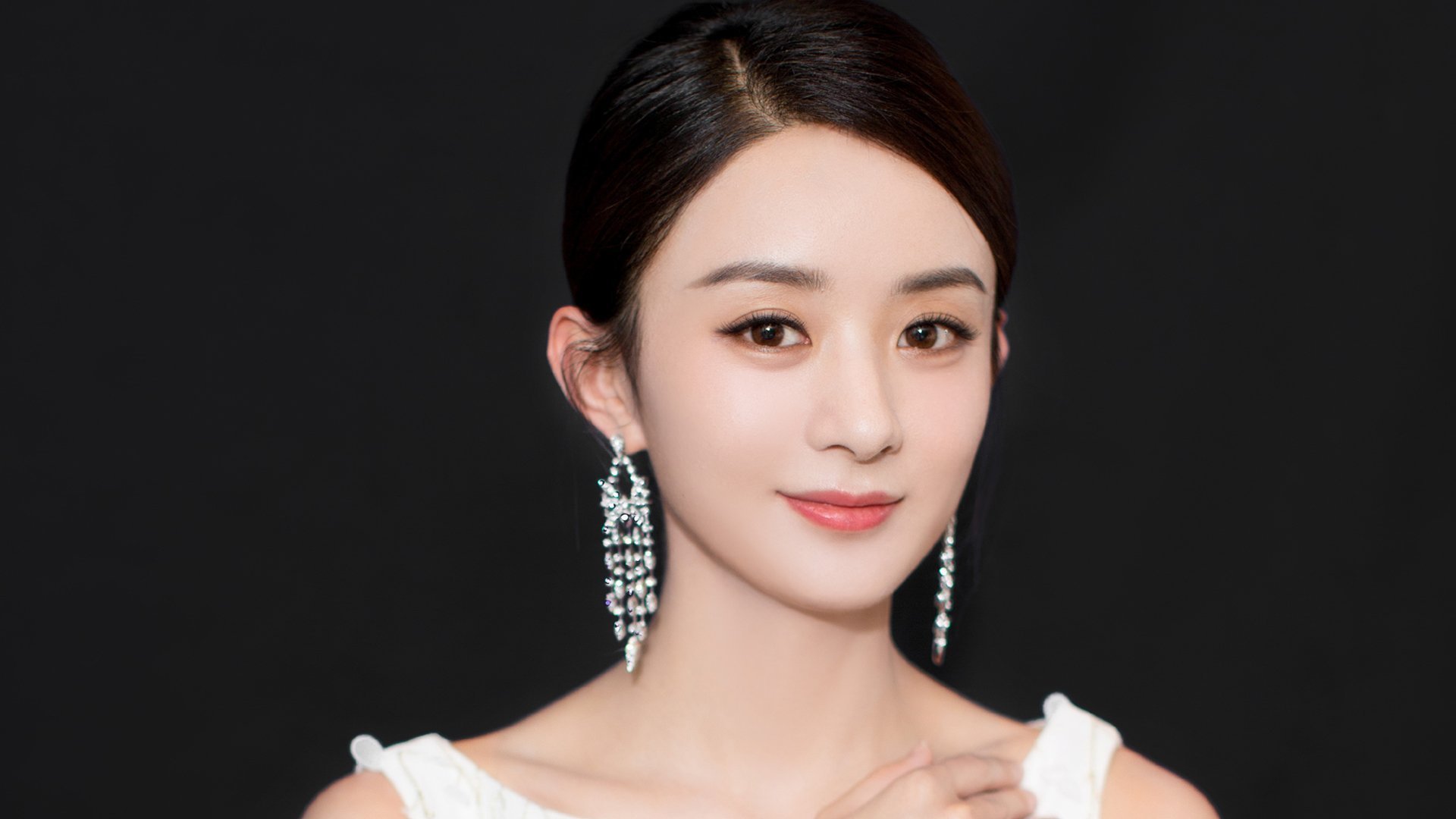 热那亚逆转胜帕尔马，取得宝贵分，热那亚战绩