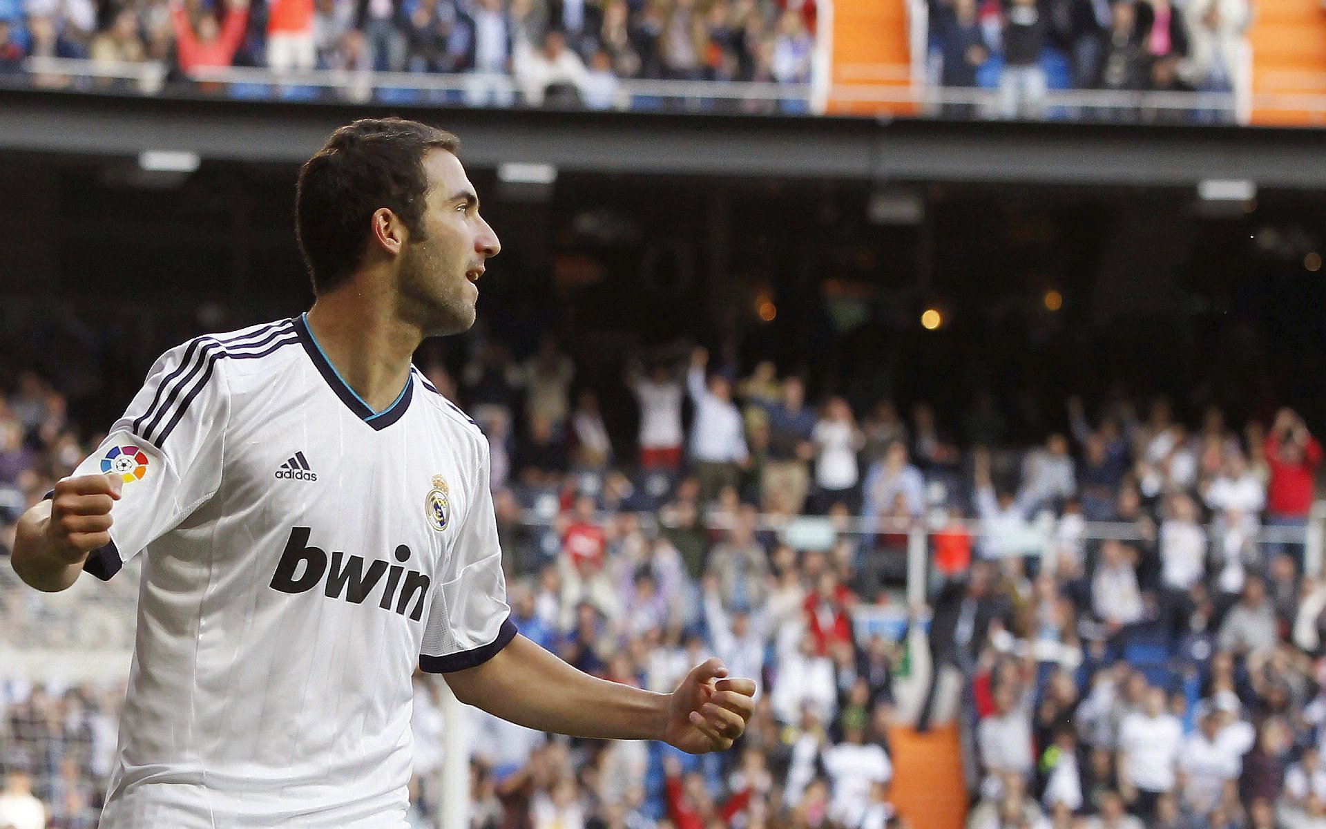 热火新援迅速融入球队体系,热火队新主场