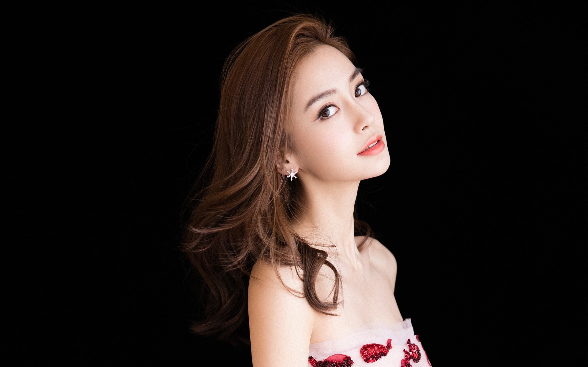 中国女篮领袖发挥稳定 年轻球员快速成长,中国女篮领军人物